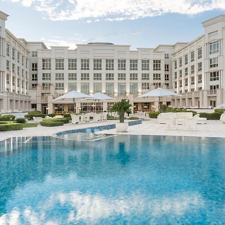 The Regency Hotel Kuwait Κουβέιτ Εξωτερικό φωτογραφία The Ritz-Carlton, DIFC, Dubai